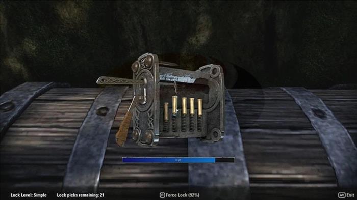 Unlocking a Treasure Chest in ESO